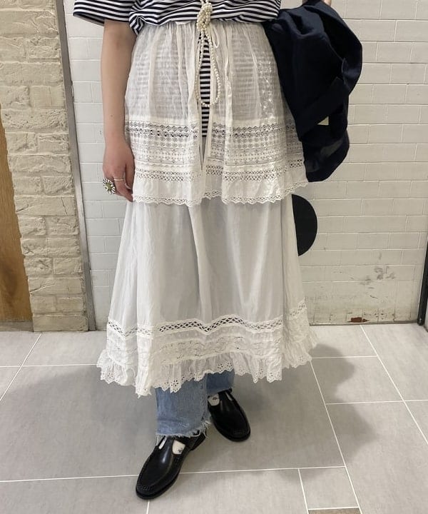木村 海侑さんの「BEAMS WOMEN｜BEAMS BOY / 樹脂 パール ロング ネックレス」を使ったコーディネート