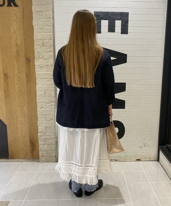 木村 海侑さんの「BEAMS WOMEN｜BEAMS BOY / 樹脂 パール ロング ネックレス」を使ったコーディネート