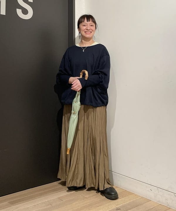 IZUMI MAYUMIさんの「BEAMS WOMEN｜AK+1 / アンブレラ スカート」を使ったコーディネート
