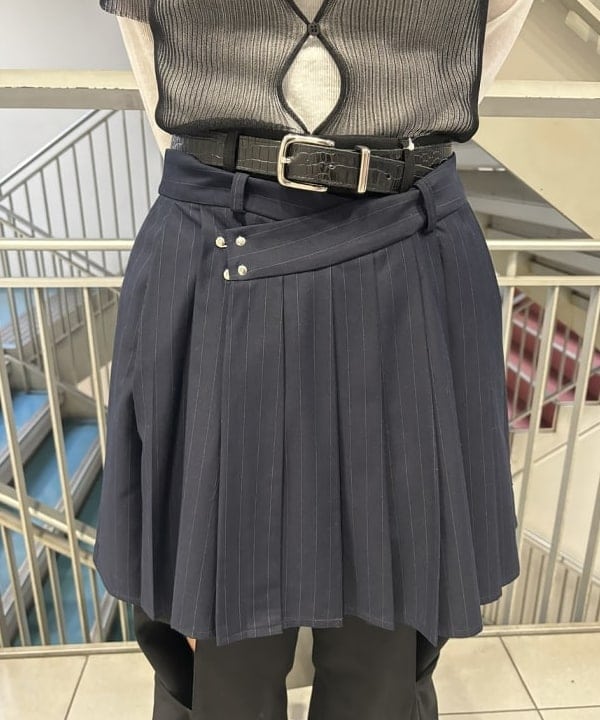 もえのさんの「BEAMS WOMEN｜テレコ リブ クルーネック トップス」を使ったコーディネート