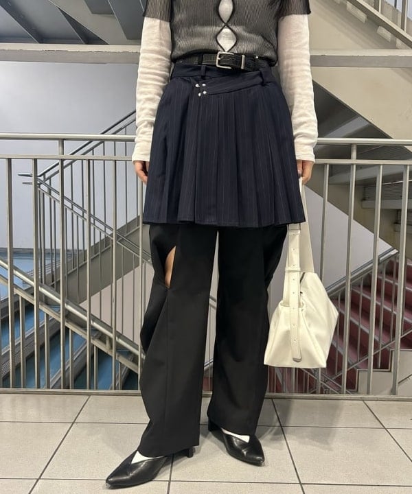 もえのさんの「BEAMS WOMEN｜テレコ リブ クルーネック トップス」を使ったコーディネート