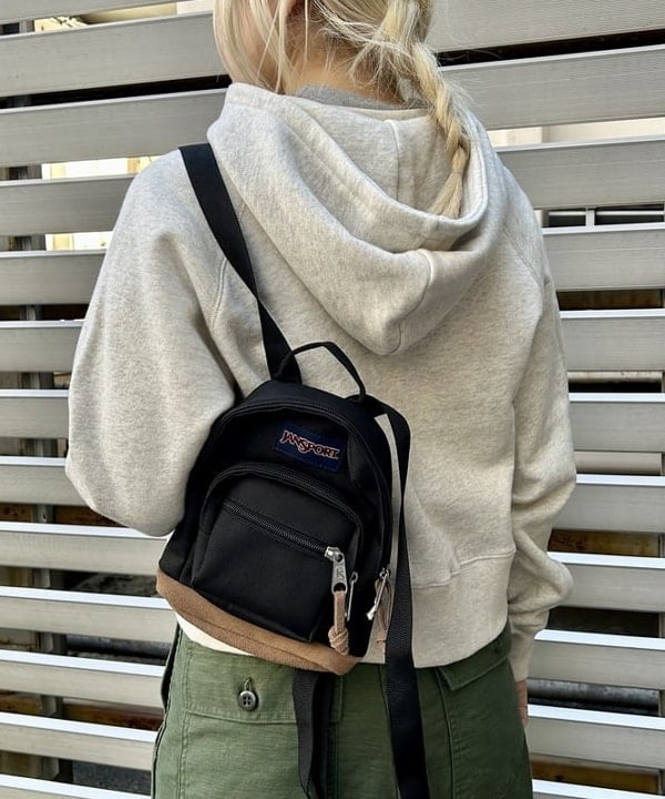 ナツハさんの「BEAMS WOMEN｜ボーイ ベーシック Tシャツ」を使ったコーディネート