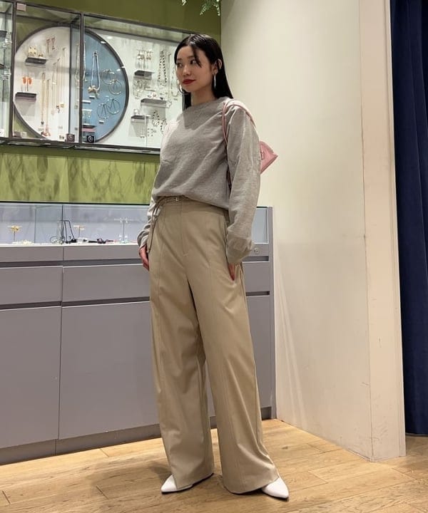 ayaneさんの「BEAMS WOMEN｜Ray BEAMS / ポインテッド ベルト ミュール」を使ったコーディネート