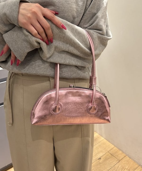 ayaneさんの「BEAMS WOMEN｜Ray BEAMS / ポインテッド ベルト ミュール」を使ったコーディネート