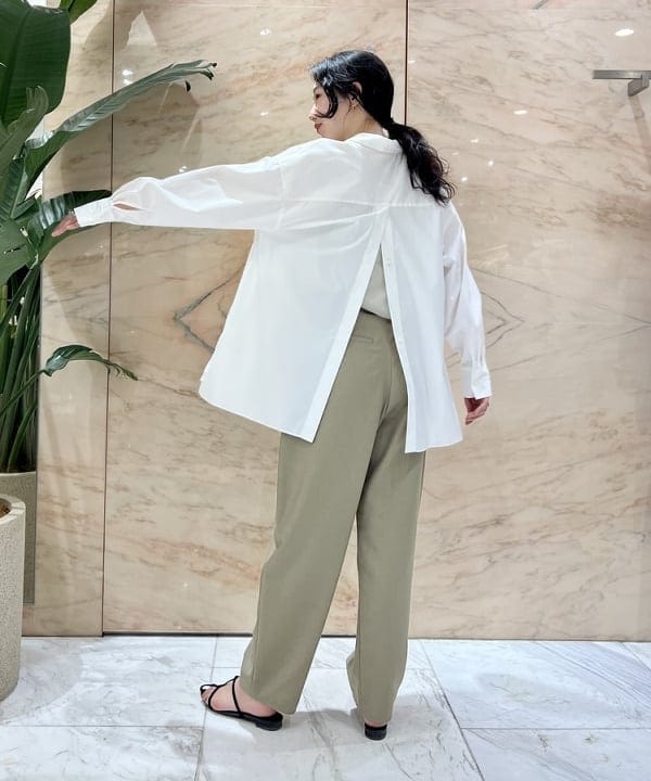 中丸　栞さんの「BEAMS WOMEN｜ポインテッド ヌードサンダル .M」を使ったコーディネート