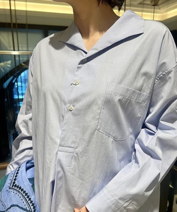 岡 妃呂美さんの「BEAMS WOMEN｜VIOLAd’ORO / MIRO アバカメッシュ ポシェット」を使ったコーディネート