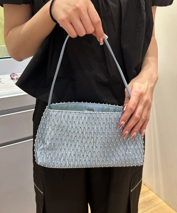 ayaneさんの「BEAMS WOMEN｜Ray BEAMS / ポインテッド ベルト ミュール」を使ったコーディネート