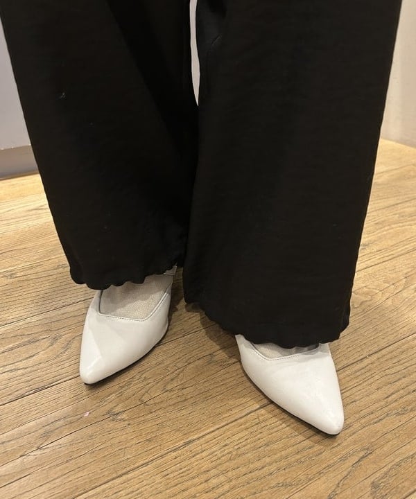 ayaneさんの「BEAMS WOMEN｜Ray BEAMS / ポインテッド ベルト ミュール」を使ったコーディネート