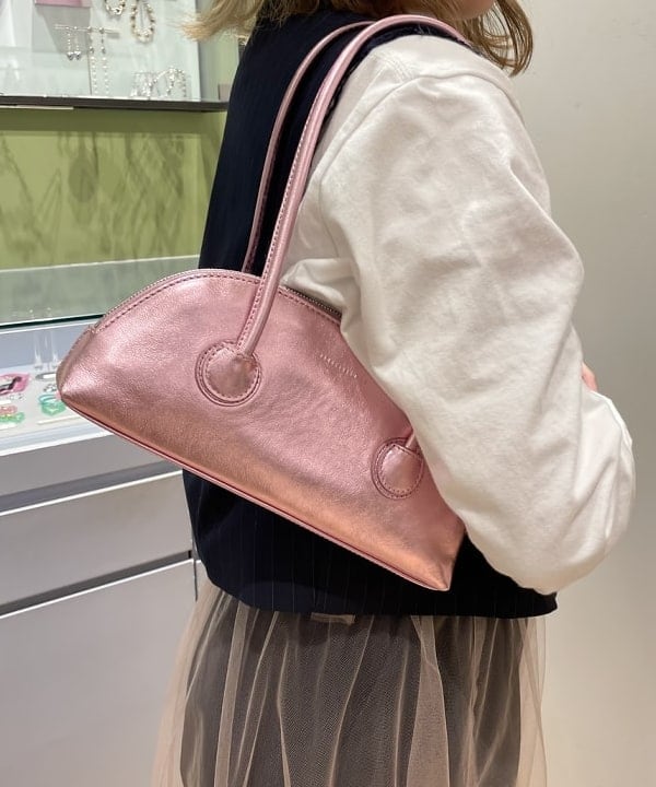 chikaさんの「BEAMS WOMEN｜マリンチェーン マンテル ハート ネックレス」を使ったコーディネート