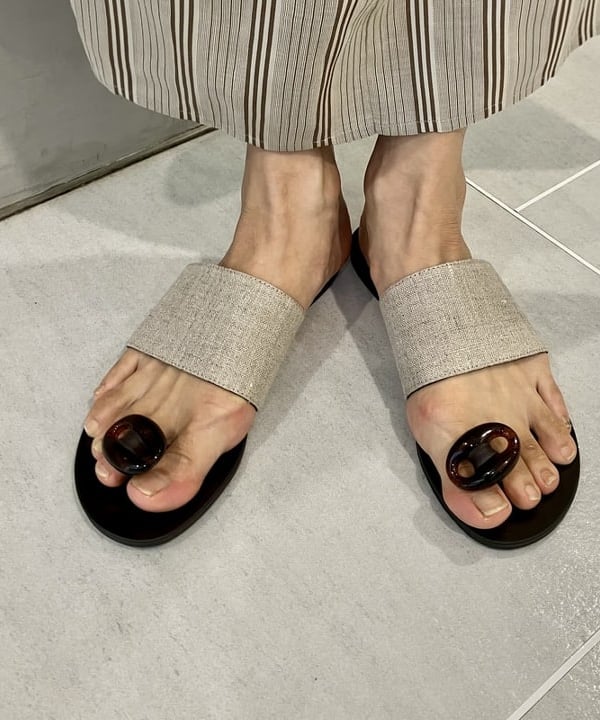 五十峯 さよさんの「BEAMS WOMEN｜Demi-Luxe BEAMS / リネン混 ストライプ スカート」を使ったコーディネート
