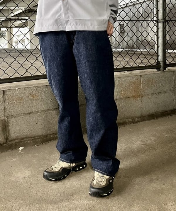 翔さんの「BEAMS WOMEN｜BEAMS / ワイドフィット デニムパンツ」を使ったコーディネート