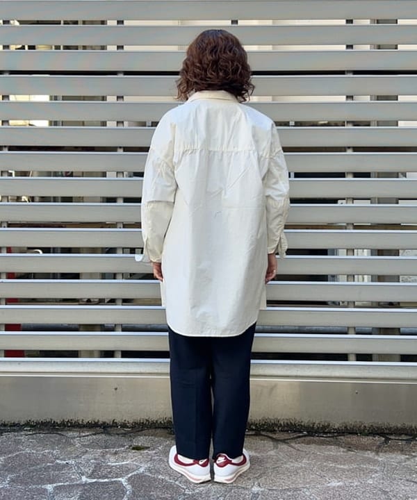 まつむさんの「BEAMS WOMEN｜BEAMS BOY / ポリエステル ウール シンチ バック スラックス」を使ったコーディネート