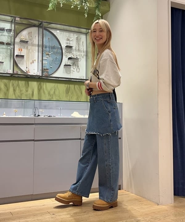 イトウミサキさんの「BEAMS WOMEN｜マリンチェーン マンテル ハート ネックレス」を使ったコーディネート