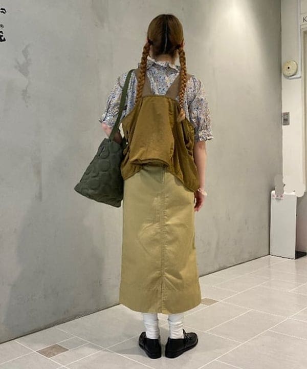 木村 海侑さんの「BEAMS WOMEN｜BEAMS BOY / ミリタリー リブ ロングソックス」を使ったコーディネート