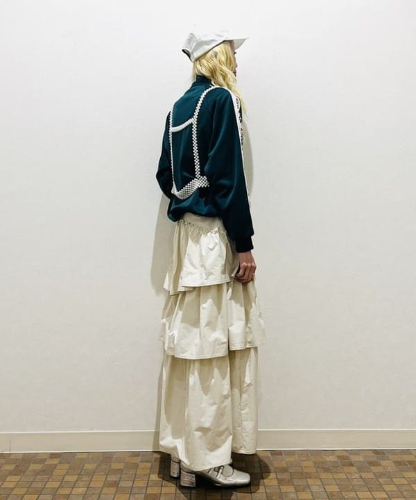 ひるてぃさんの「BEAMS WOMEN｜Ray BEAMS / タフタ ギャザー ティアード スカート」を使ったコーディネート