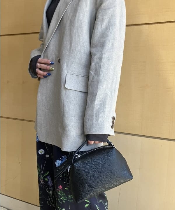 SAKAIさんの「BEAMS WOMEN｜Demi-Luxe BEAMS /  ダブル ブレスト リネン ジャケット」を使ったコーディネート