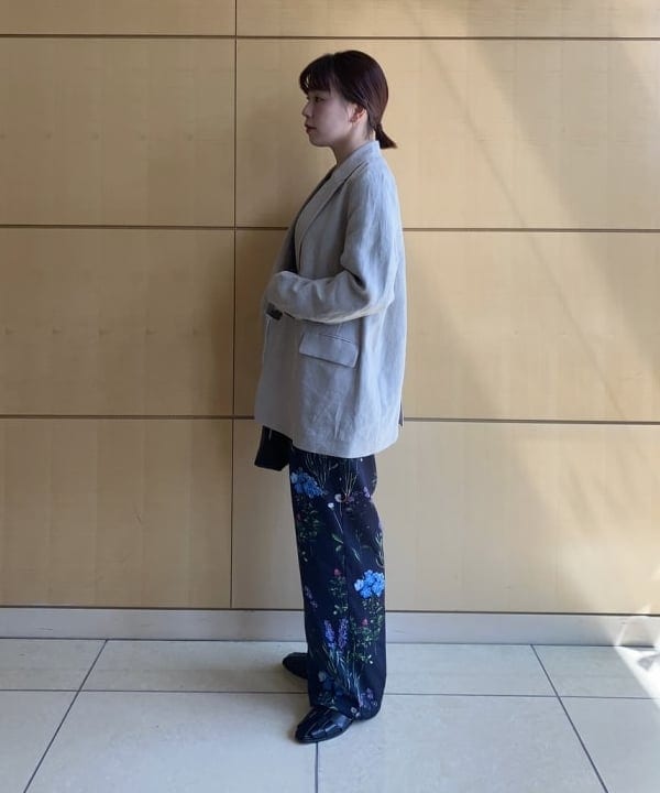 SAKAIさんの「BEAMS WOMEN｜Demi-Luxe BEAMS /  ダブル ブレスト リネン ジャケット」を使ったコーディネート