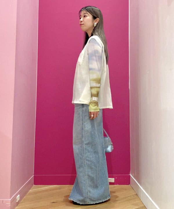 椎葉 未琴さんの「BEAMS WOMEN｜FRED PERRY × Ray BEAMS / 別注 Knitted Collar Shirt」を使ったコーディネート