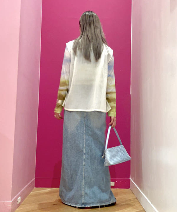 椎葉 未琴さんの「BEAMS WOMEN｜FRED PERRY × Ray BEAMS / 別注 Knitted Collar Shirt」を使ったコーディネート