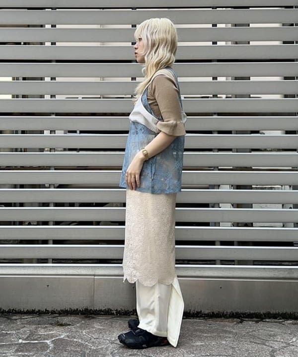 ナツハさんの「BEAMS WOMEN｜maturely / Fibril Satin Pants」を使ったコーディネート