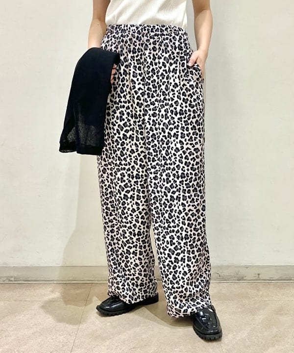 よしだゆりさんの「BEAMS WOMEN｜」を使ったコーディネート