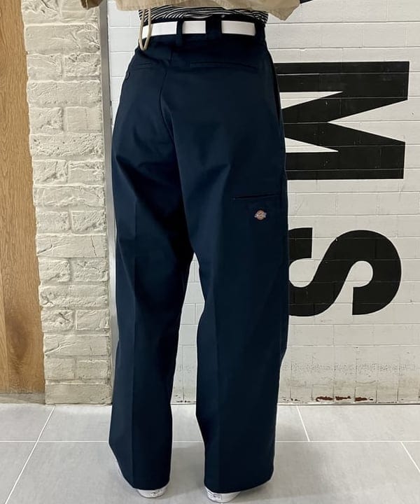 小原 もこさんの「BEAMS WOMEN｜【別注】Healthknit / ワッフル ボーダー Tシャツ」を使ったコーディネート