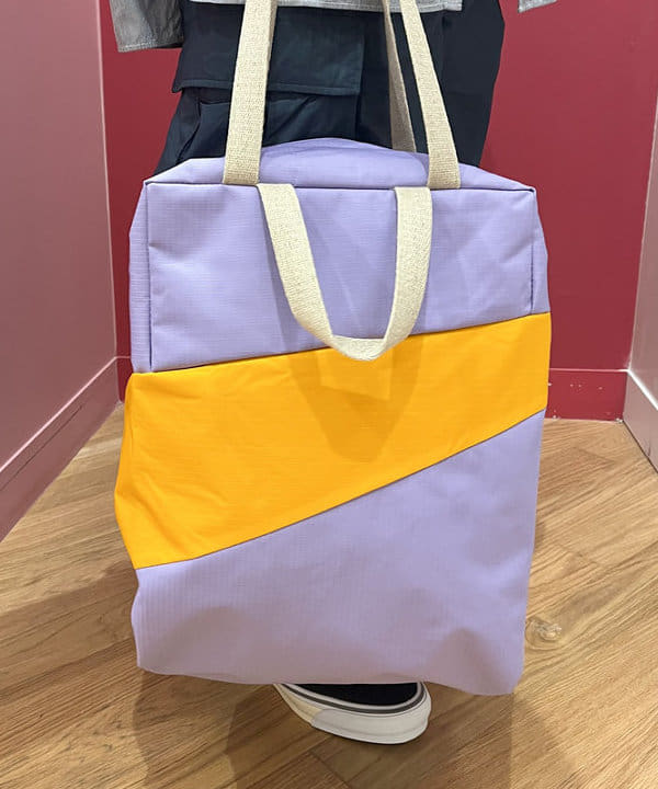 新里 京介さんの「BEAMS WOMEN｜NEW. / CHUMLEY'S」を使ったコーディネート