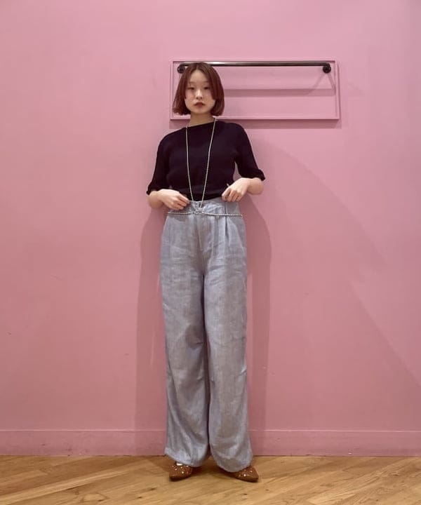 水野 萌香さんの「BEAMS WOMEN｜maturely /  Linen Blend Work Easy Pants」を使ったコーディネート
