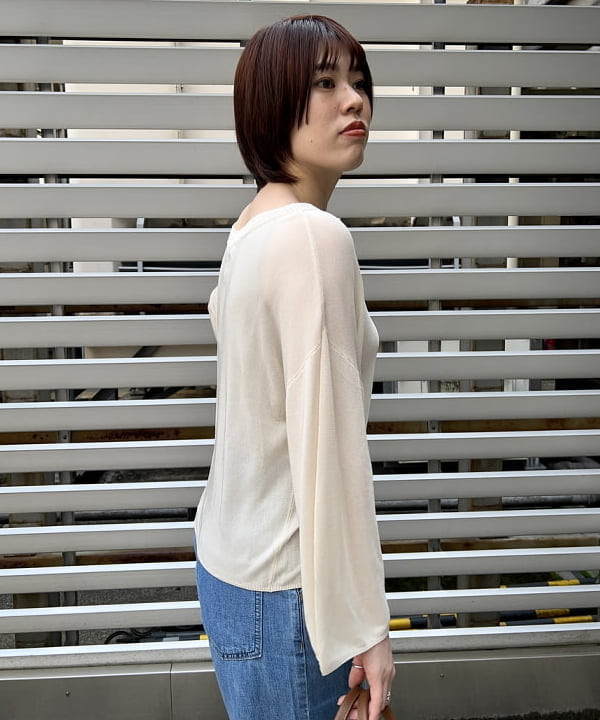 岡 妃呂美さんの「BEAMS WOMEN｜」を使ったコーディネート