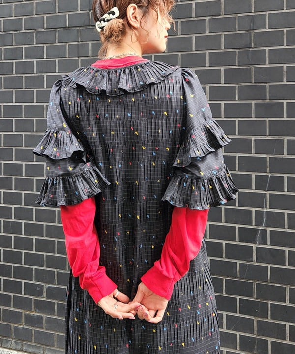 saori KATOさんの「BEAMS WOMEN｜Ray BEAMS / マリンチェーン マンテル ハート ネックレス」を使ったコーディネート