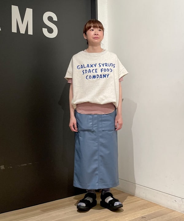 みかみさんの「BEAMS WOMEN｜maturely / Fake Leather Work Skirt」を使ったコーディネート