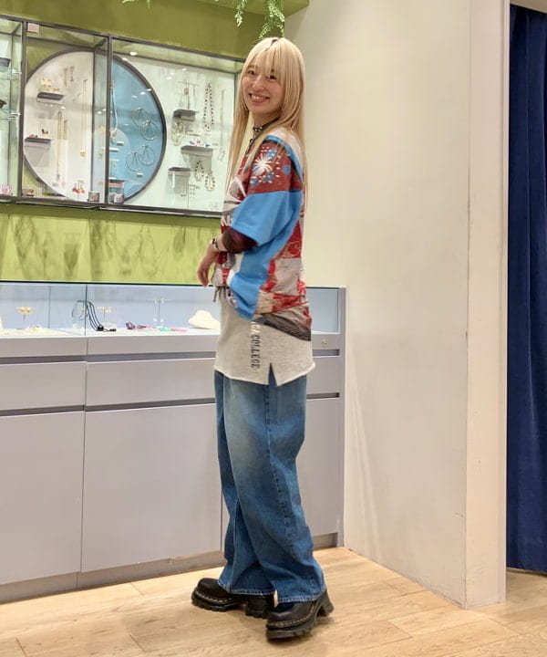 イトウミサキさんの「BEAMS WOMEN｜マリンチェーン マンテル ハート ネックレス」を使ったコーディネート