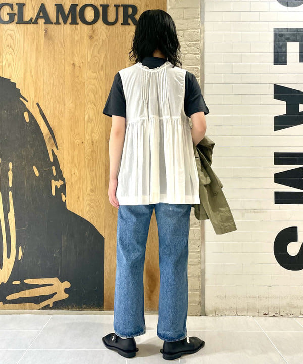 笠井 祐希さんの「BEAMS WOMEN｜orSlow / 別注 No.8 DENIM」を使ったコーディネート