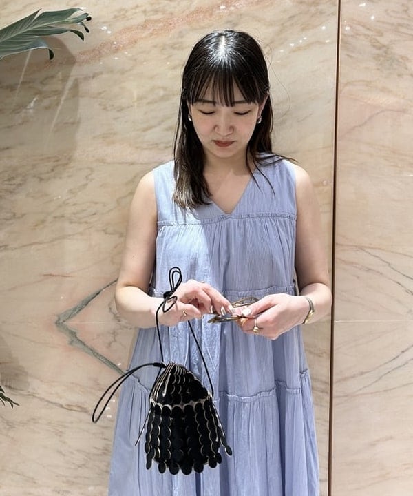 西村 章代さんの「BEAMS WOMEN｜Demi-Luxe BEAMS /  KHADI オーバーシャツ」を使ったコーディネート