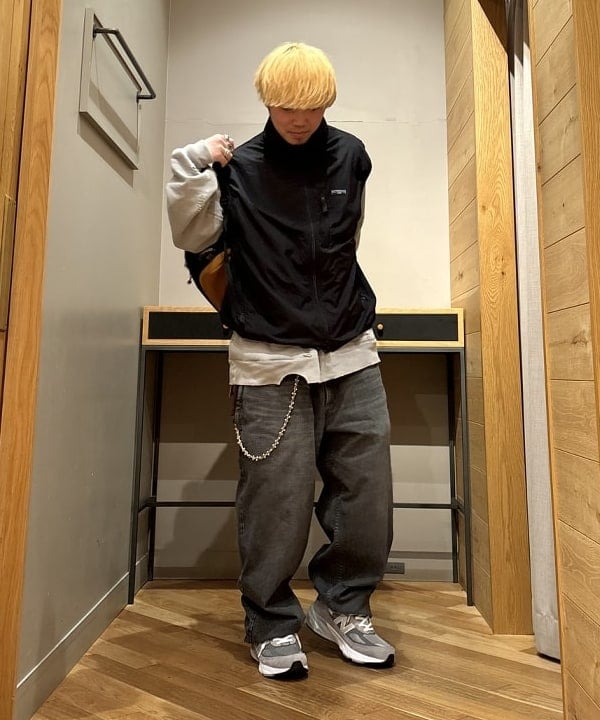 三宅 康平さんの「BEAMS WOMEN｜JANSPORT × BEAMS / 別注 Pack & Go」を使ったコーディネート
