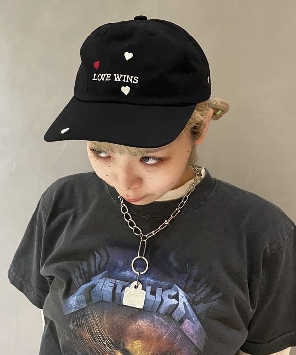 シマダリツコさんの「BEAMS WOMEN｜GOOD ROCK SPEED × Ray BEAMS / 別注 ROCK Tシャツ」を使ったコーディネート