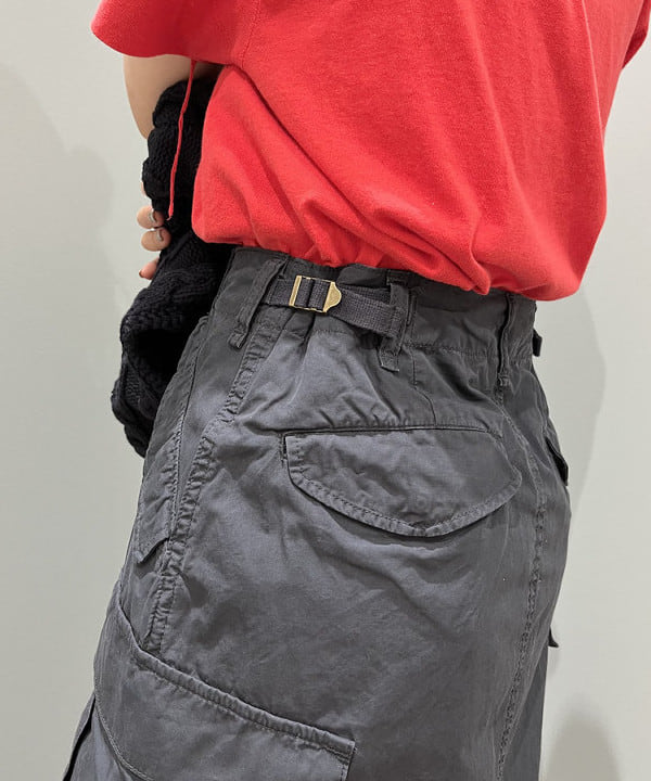 るーたまさんの「BEAMS WOMEN｜BEAMS BOY / コットン タイプライター M-65 スカート」を使ったコーディネート
