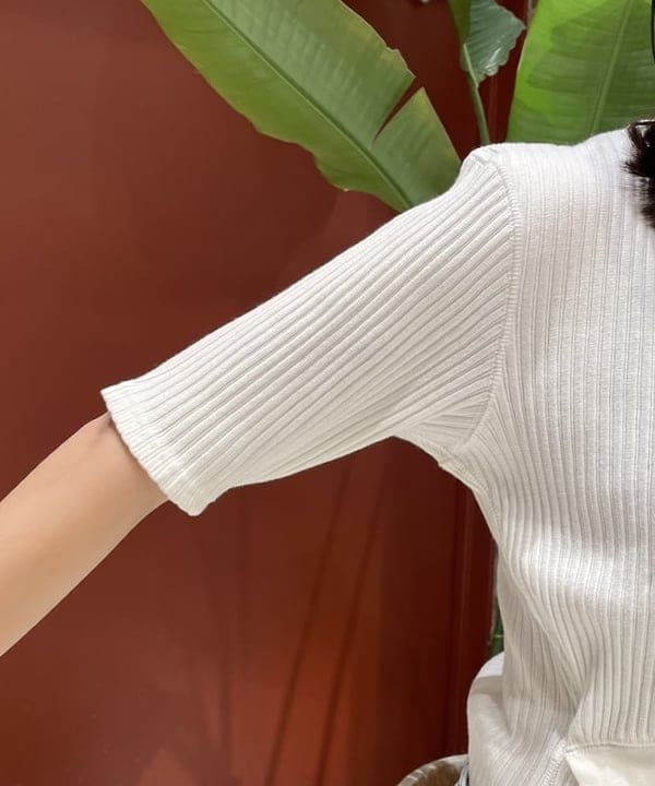 サカサイスズカさんの「BEAMS WOMEN｜maturely / Rib Gimmick Short Sleeves」を使ったコーディネート