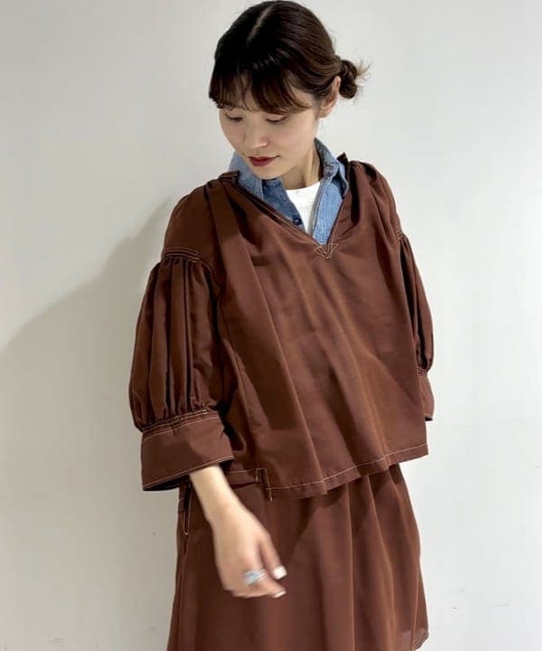 佐々木 南美さんの「BEAMS WOMEN｜maturely / Lawn Layard Stitch Skirt」を使ったコーディネート