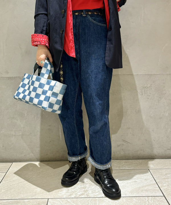 吉野 多恵さんの「BEAMS WOMEN｜BEAMS BOY / ポリエステル レーヨン リネン 3ボタン ジャケット」を使ったコーディネート