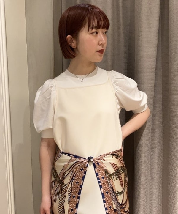 中川　ゆららさんの「BEAMS WOMEN｜Demi-Luxe BEAMS / パフスリーブ プルオーバー」を使ったコーディネート