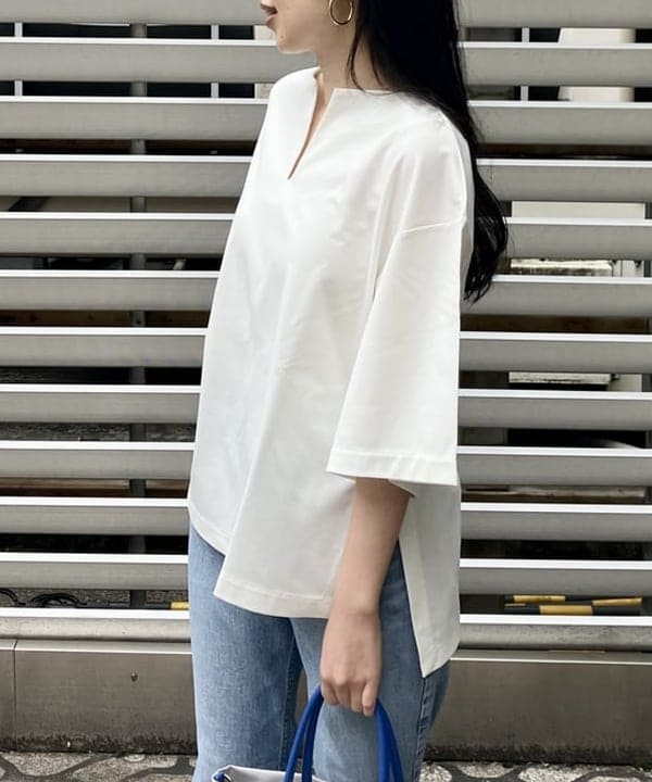 りえさんの「BEAMS WOMEN｜upper hights × Demi-Luxe BEAMS / 別注 THE DYLAN デニムパンツ」を使ったコーディネート