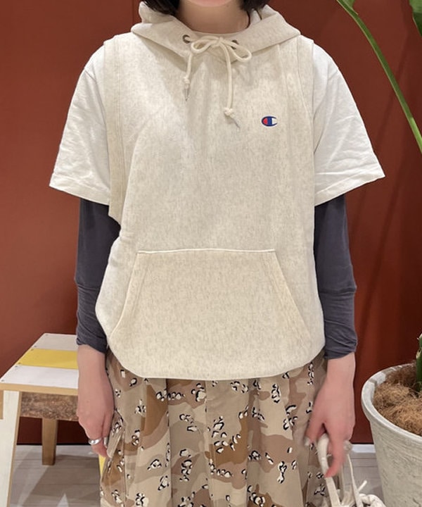 クロサワさんの「BEAMS WOMEN｜BEAMS BOY / ラメ リブ クルー ソックス NEW」を使ったコーディネート