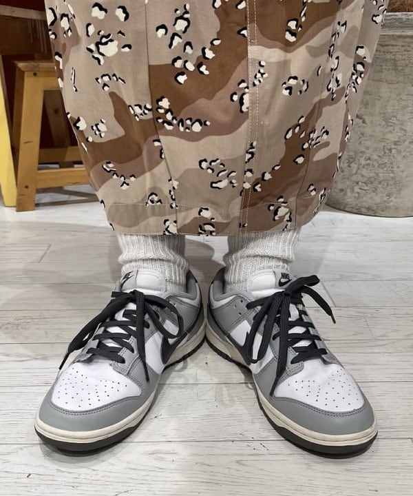 クロサワさんの「BEAMS WOMEN｜BEAMS BOY / ラメ リブ クルー ソックス NEW」を使ったコーディネート