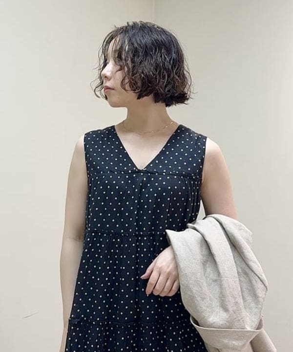 大川 美咲さんの「BEAMS WOMEN｜Demi-Luxe BEAMS /  ダブル ブレスト リネン ジャケット」を使ったコーディネート