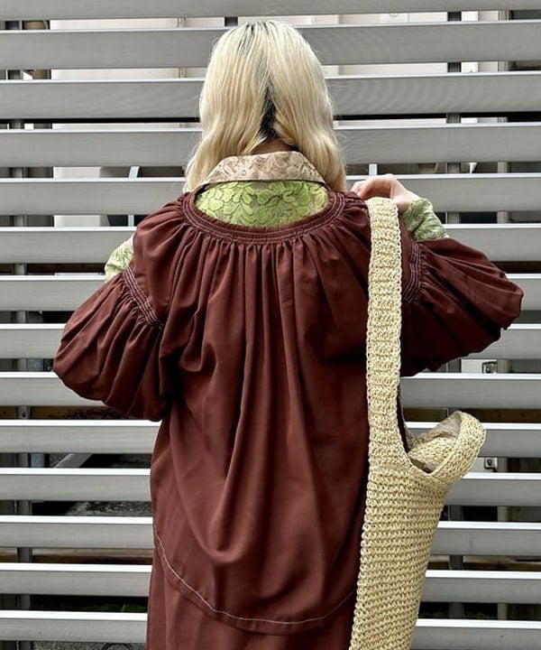 ナツハさんの「BEAMS WOMEN｜maturely / Lawn Layard Stitch Skirt」を使ったコーディネート