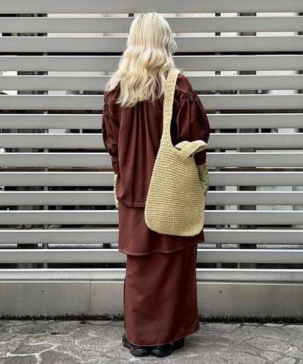 ナツハさんの「BEAMS WOMEN｜maturely / Lawn Layard Stitch Skirt」を使ったコーディネート