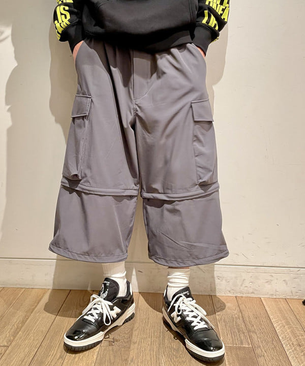 佐藤 大斗さんの「BEAMS WOMEN｜BEAMS / コンバーチブル カーゴパンツ」を使ったコーディネート