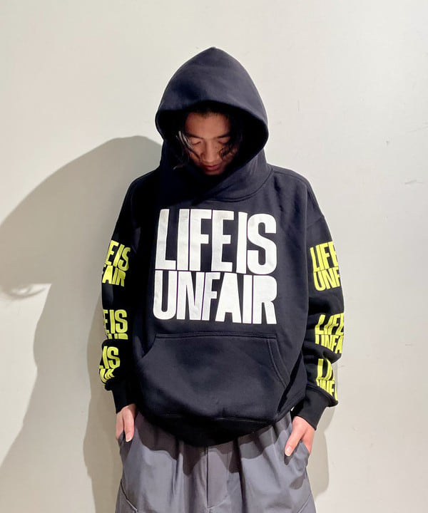 佐藤 大斗さんの「BEAMS WOMEN｜BEAMS / コンバーチブル カーゴパンツ」を使ったコーディネート