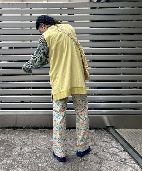 森 凌真さんの「BEAMS WOMEN｜Vガゼット ノースリーブ ワンピース」を使ったコーディネート